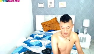 Gentle latina twinks live cams on Cruisingcams.com