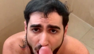A Quicke in the shower