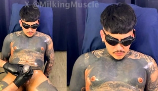 Tattooed Dollor edged for his cum