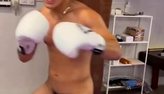 Boxing naked