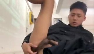 Chinese Man plays his asshole with toys