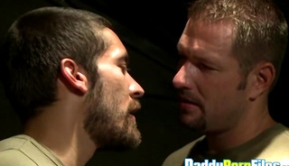 Hot soldier Dale Cooper unloads huge cumshot on Andrew Justice tongue