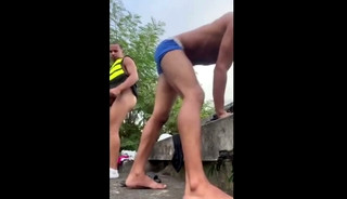 Motoboy fode em público