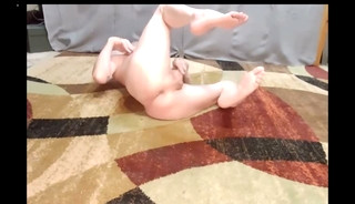 Busy Bottom - cum Fuck me on the floor