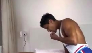 Sex in singlets