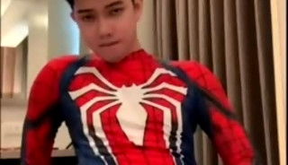 Spiderman Cum Twice