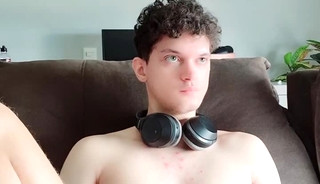 masturbating while playing video games