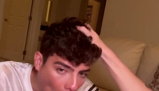 Bi college boy Ethan flirts and fucks Kayleb with his huge cawk