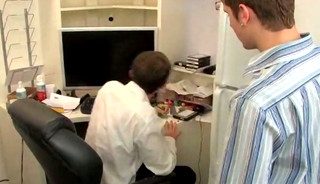 Kelan Carr sucking his boss cock