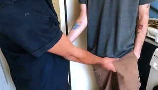 344.- Papi se corre dos veces con joven tatuado.