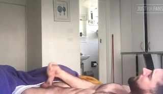 Woody Fox Jacking Off In Bed