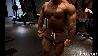 Asian Muscle Hunk Bodybuilder