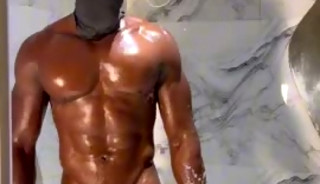MUSCULAR SEX PARTY