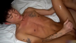 /Users/apple/Downloads/SpankBang.com_japanese+twinks+ride+dick_720p.mp4