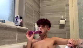 Horny Gays Solo Soapy Cock Show