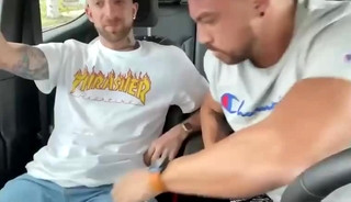 Hungry Slut pleases DL Hunk in a Car Hook up