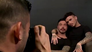 Hunk sucking tattooed dudes