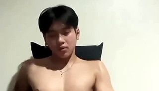 Reup 237. Handsome asian boy jerk off