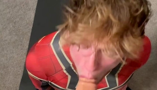 341.9 Spider-Man sucking a big fat cock