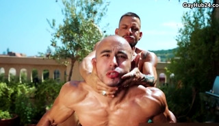 Big cock for hungry muscle ass