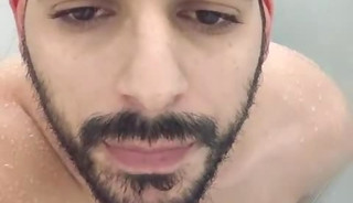 The best face fuck is when I put my favorite yellow t-shirt