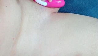 Compilation of cumshots masturbating with the hand and with vibrating toy. 4 burst of milk chris_ait