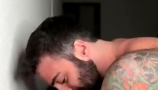 Fake bottoming