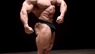 Hadi Choopan Sexy Posing