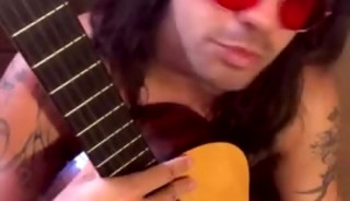 Gustavo Macedo – A Naked Guitar Session ...newsong...