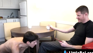 Boy Having Spent the Night with The Handsome Stepdaddy - Littleboi
