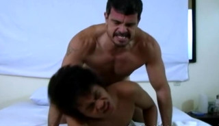 Asian twink makes Daddy cum by bareback after blowjob