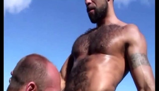 Bear Man sex in Paradise