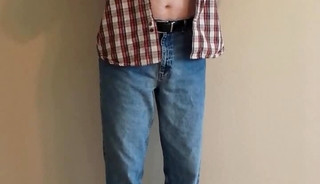 Steve Anderson stripping down and showing cock