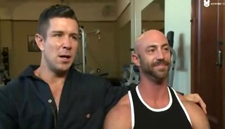 Bodybuilder Rope And Chain Bondage