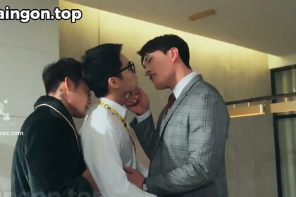 How I Become My Boss and His Husband’s Plaything