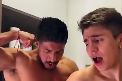 Anyone know the top's name?