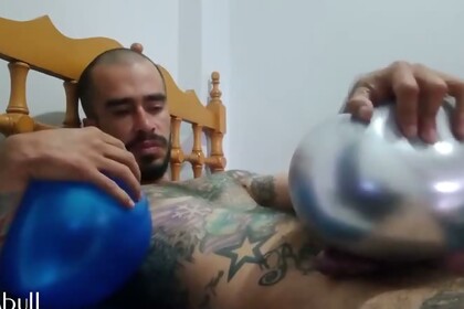 Balloon fetish
